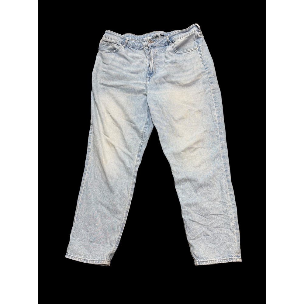 American Eagle Strigid Mom Jeans Womens 18 Regular Light Wash Blue Excellent AE